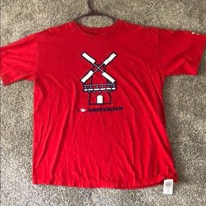 ADIDAS Red “I ❤️ AMSTERDAM” T-Shirt Suede (L)